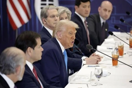 Gibt es einen Wendepunkt in der Situation in den USA-Iran? Trump behauptet, d...