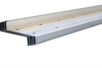 Z-Pfetten aus Metall